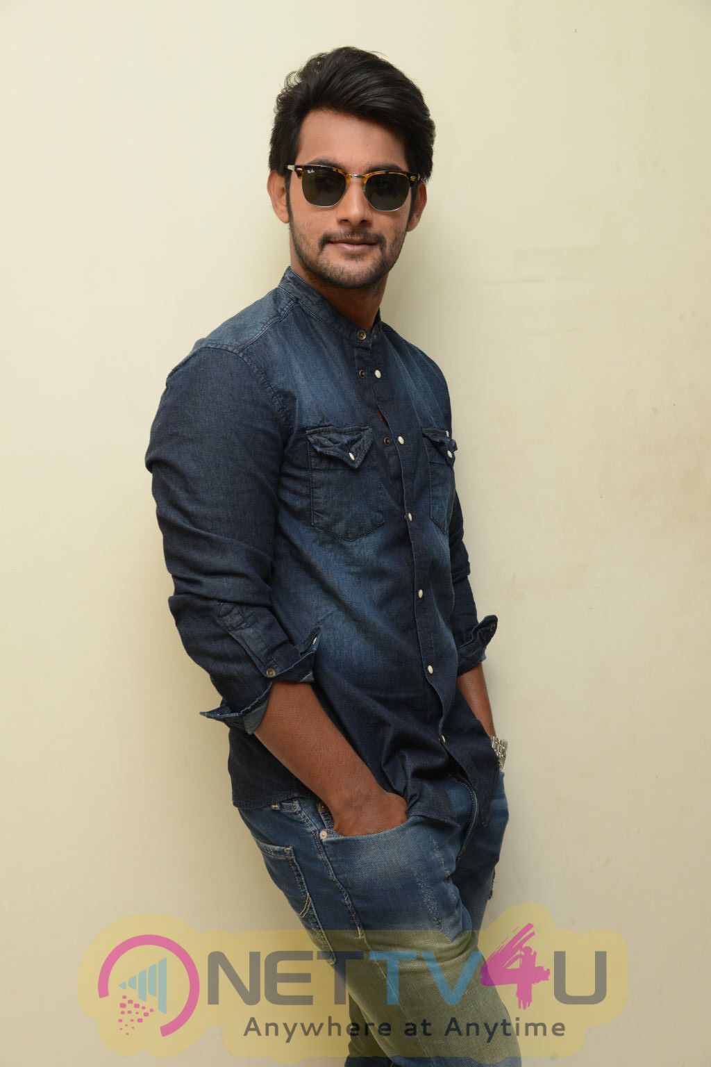 Telugu Movie Hero Aadi Interview Stills Telugu Gallery