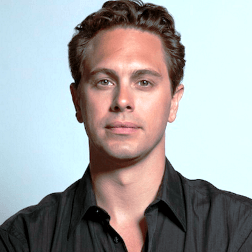 Thomas Sadoski English Movie Actor