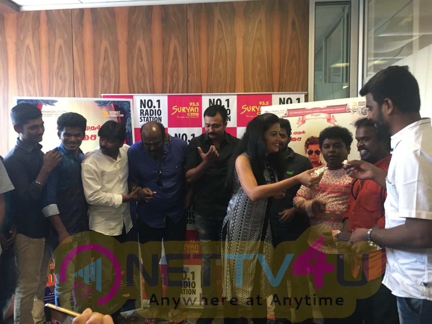 Vallavanukkum Vallavan Movie Audio Launch Images Tamil Gallery