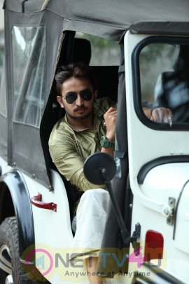 Vipin Viswanath Photo Shoot Images Tamil Gallery