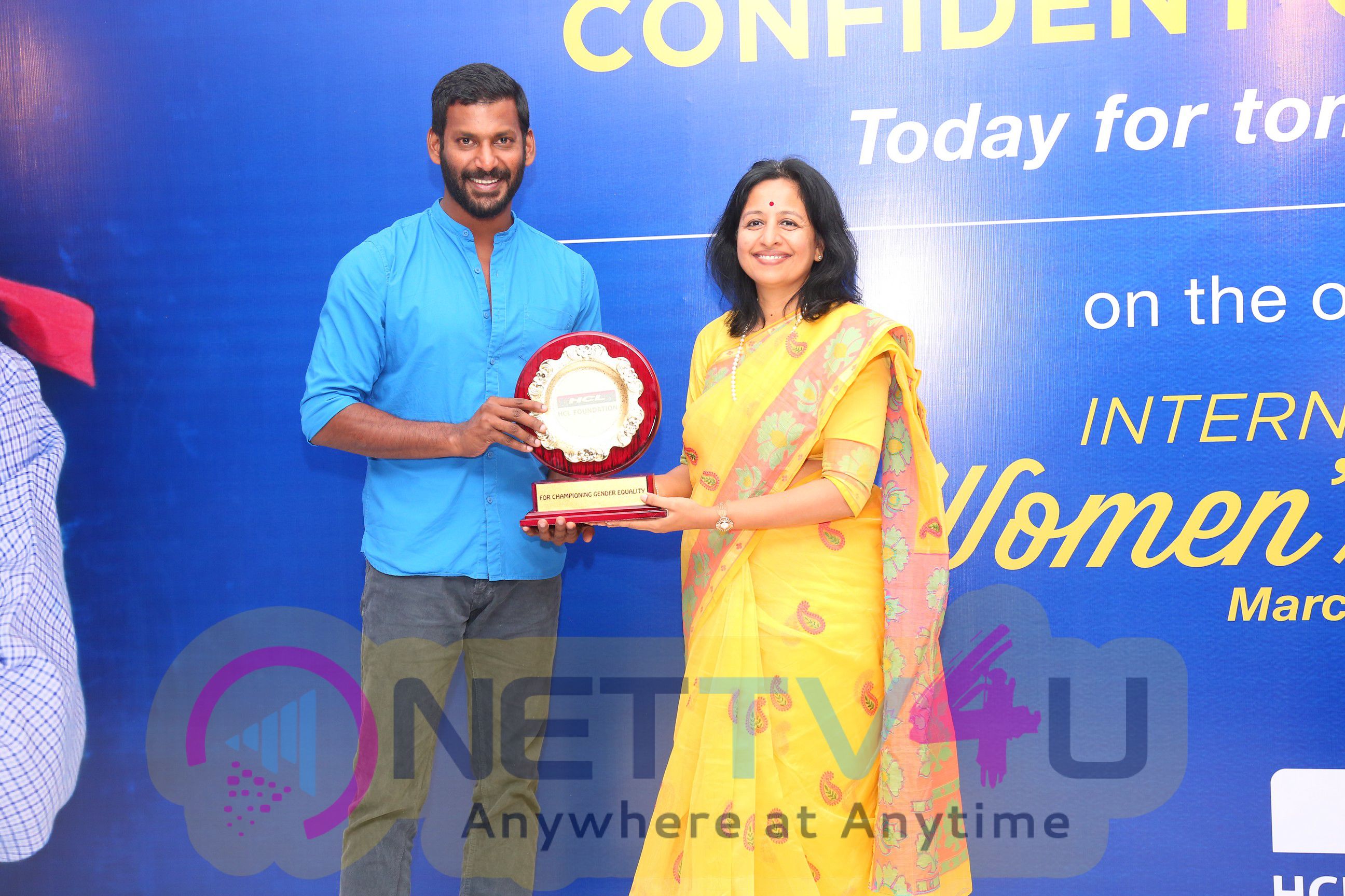 Vishal Launched HCL Confident Girls Today For Tomorrow Regarding Women's Day  Tamil Gallery