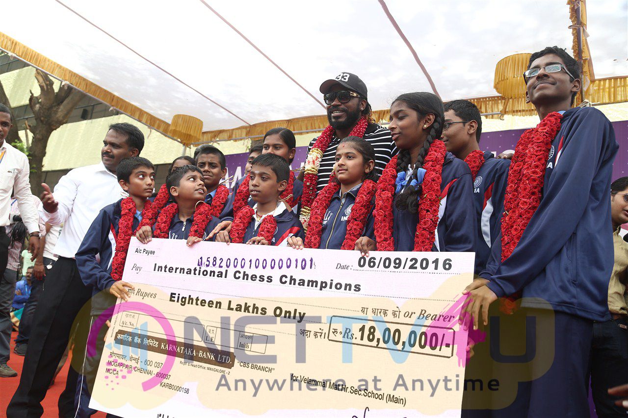 West Indies Cricketer Chris Gayle Visited Velammal School Photos Tamil Gallery