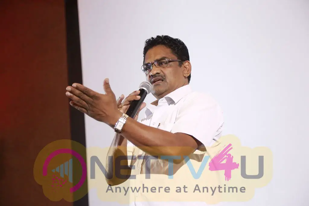 Writer And Director Rathnakumar Press Meet Regarding Kutra Parambarai Issue Stills Tamil Gallery