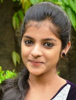 Tamil Movie Actress Yuvasri
