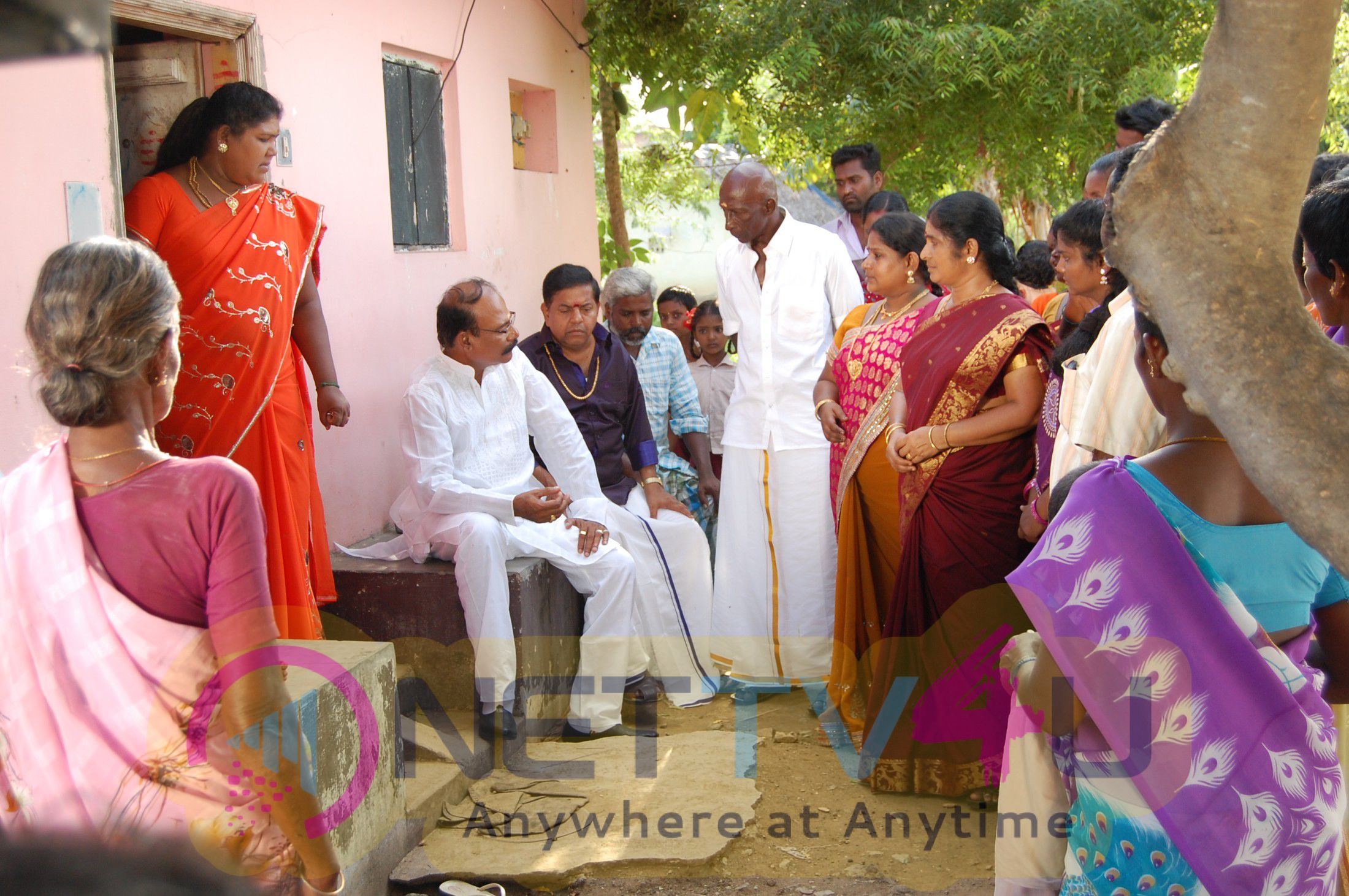 Yaanai Mel Kuthirai Savaari Movie Working Stills Tamil Gallery