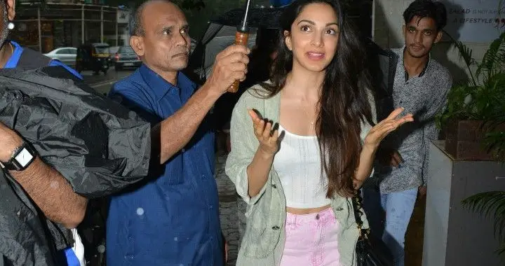 Kiara Advani Spotted At Bandra Best Images | 580866 | Movie Press Meet ...