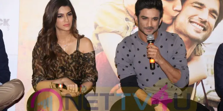 Kriti Sanon And Sushant Singh Rajput In Raabta Trailer 490562 Movie Press Meet Pics Latest 2731