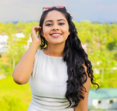 Sinhala Actress Yohani Hettiarachchi Biography, News, Photos, Videos ...