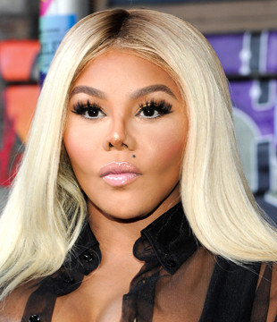 Hollywood Song Writer Lil Kim Biography, News, Photos, Videos 