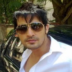 Bollywood Movie Actor Malkhan Singh Biography, News, Photos, Videos