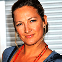 Hollywood Movie Actress Zoe Bell Biography, News, Photos, Videos | NETTV4U
