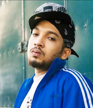 Naezy Hindi Playback Singer