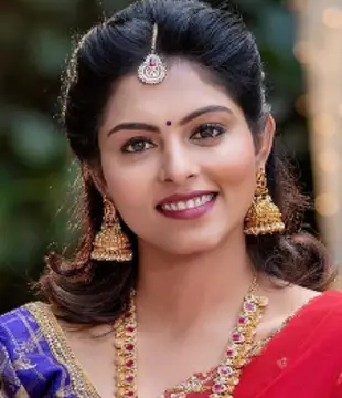 Actress Mounika Reddy