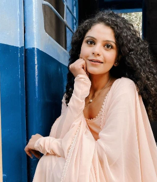 Sylvia Chadha Hindi Actress