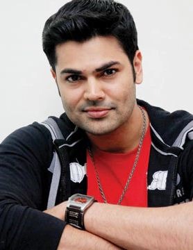 Ajith Should Host Bigg Boss 2 – Ganesh Venkatraman