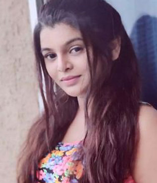 Saee Barve Hindi TV-Actress