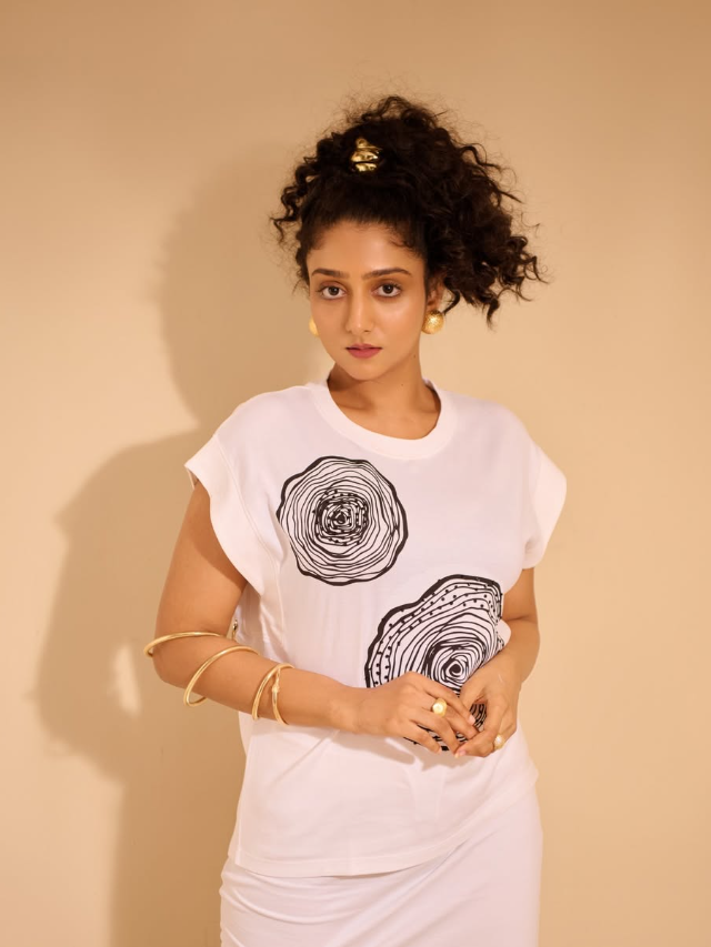 Aarsha Chandini Baiju - The Average Ambili Malayalam WebStories