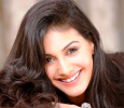 Amyra Plays An Investigative Journalist!