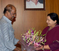 Superstar Rajinikanth Prays For CM Jayalalithaa!