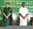 7:30 For Sasikala And 5 For Panneer!