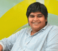 Karthik Subbaraj Meets Ilayathalapathy Vijay!