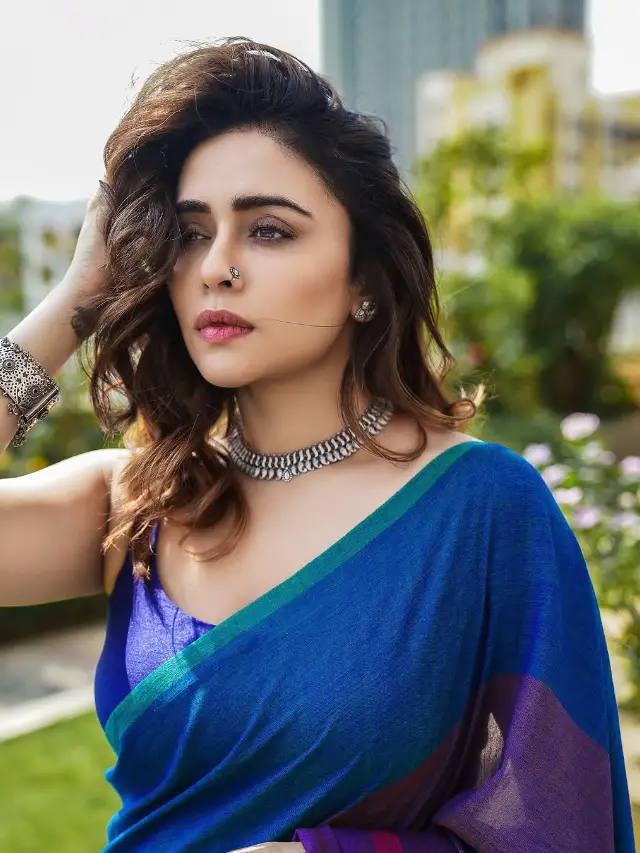 Amruta Khanvilkar - Maharashtra's Most Desirable Woman Marathi WebStories