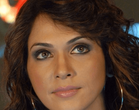 Isha Koppikar Makes A Comeback In Kannada Cine Field