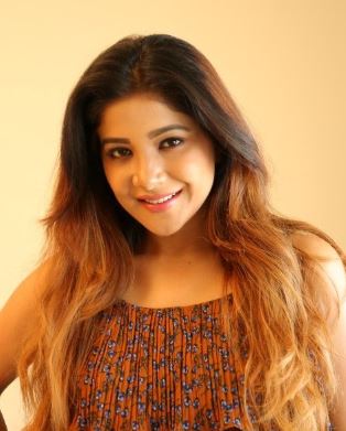 Sakshi Agarwal 