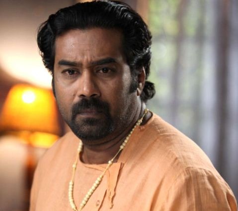 Biju Menon Injured At Lakshyam Sets!