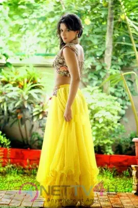 Catherine Tresa Stuns In Yellow Outfit Gorgeous Pics