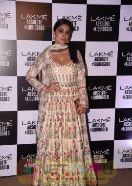 Stylish Photos Of Shriya Saran At Lakme Fashion Week 2017