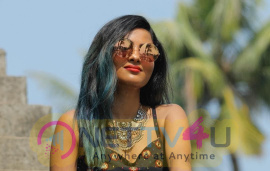 Singer Vidya Vox Lovely Pics