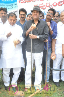 Maa Inkudu Gunta at ramanaidu Studio Stills