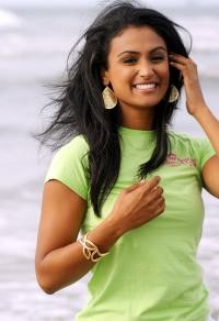 Nina Davuluri