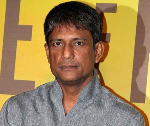 Adil Hussain Praises Shweta Menon!