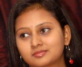 Bullet Beauty Amoolya Surprises The Director!